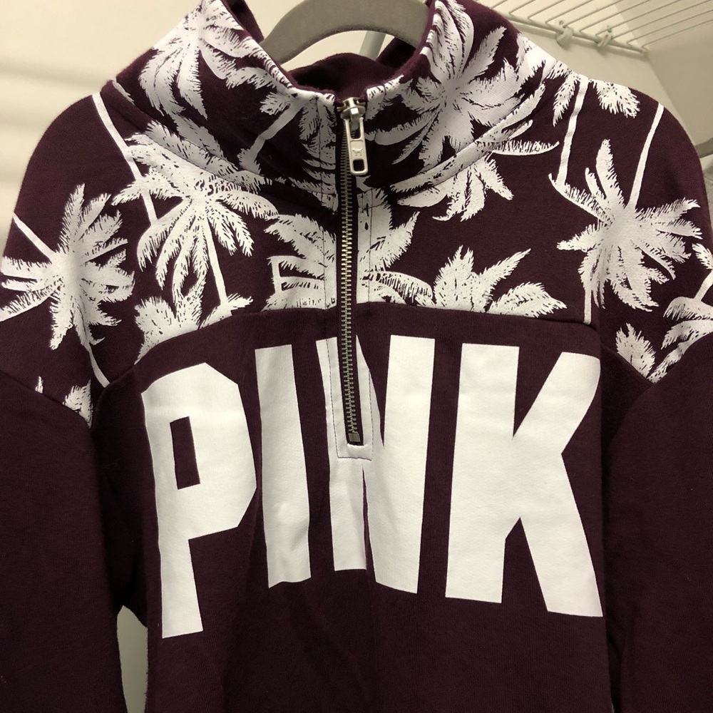 VS Pink Half-zip